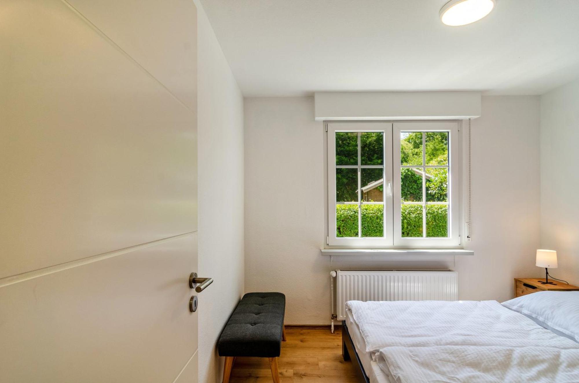 Ferienhaus Sonnenschein - Wohnung 1 Norden Bagian luar foto